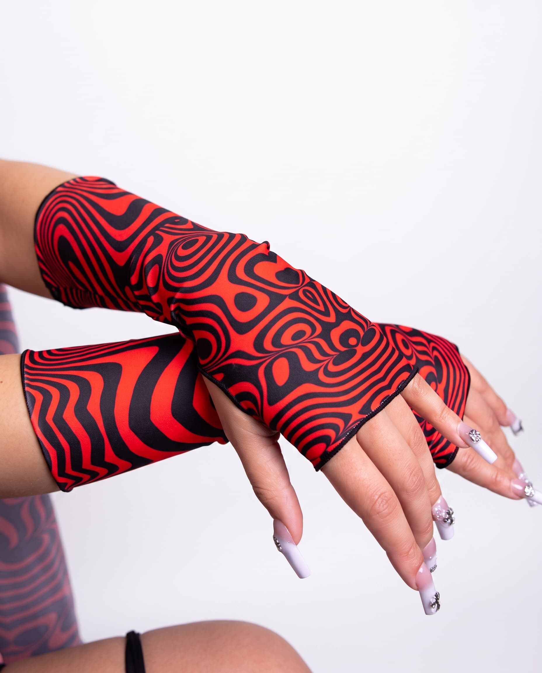 Red Void Gloves