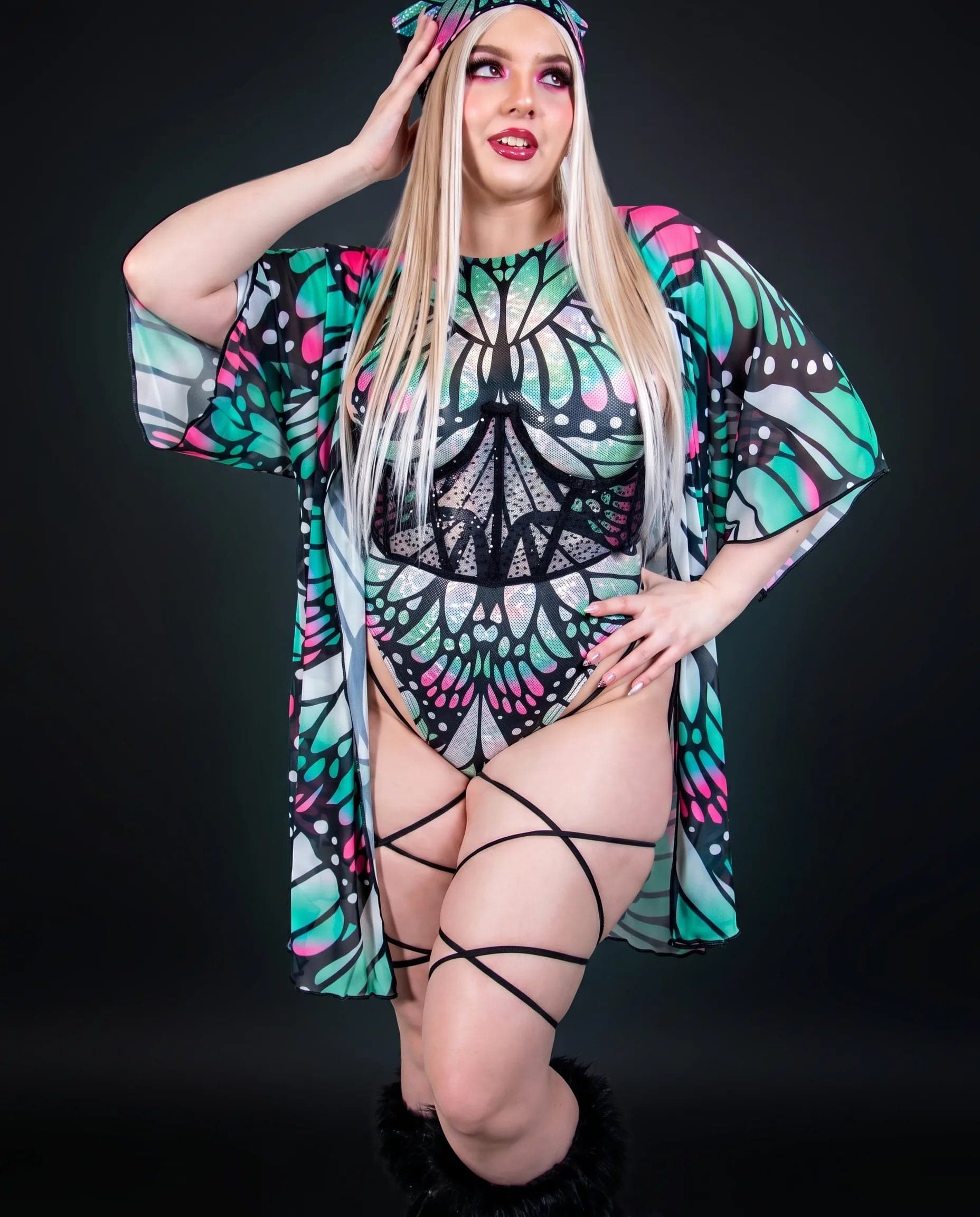 Flutter Short Mesh Robe